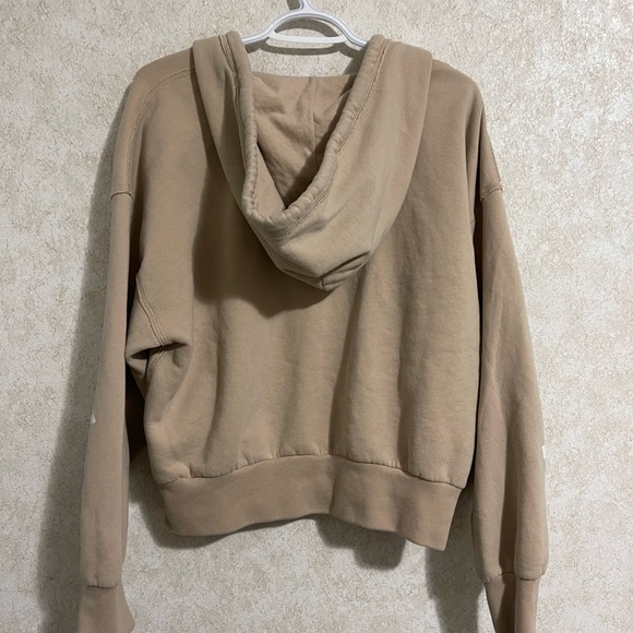 Abercrombie & Fitch Beige Sweatshirt with White Lettering - Picture 3 of 7
